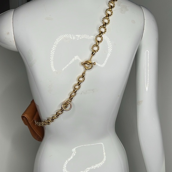 Americana by Sharif Leather Large Link Chain Belt Crossbody Bag - Picture 12 of 15